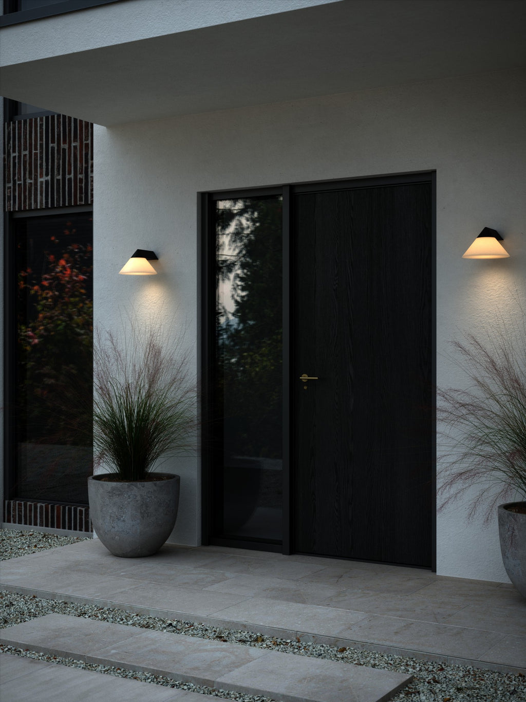 Linas Outdoor Wall Light, Black/Opal