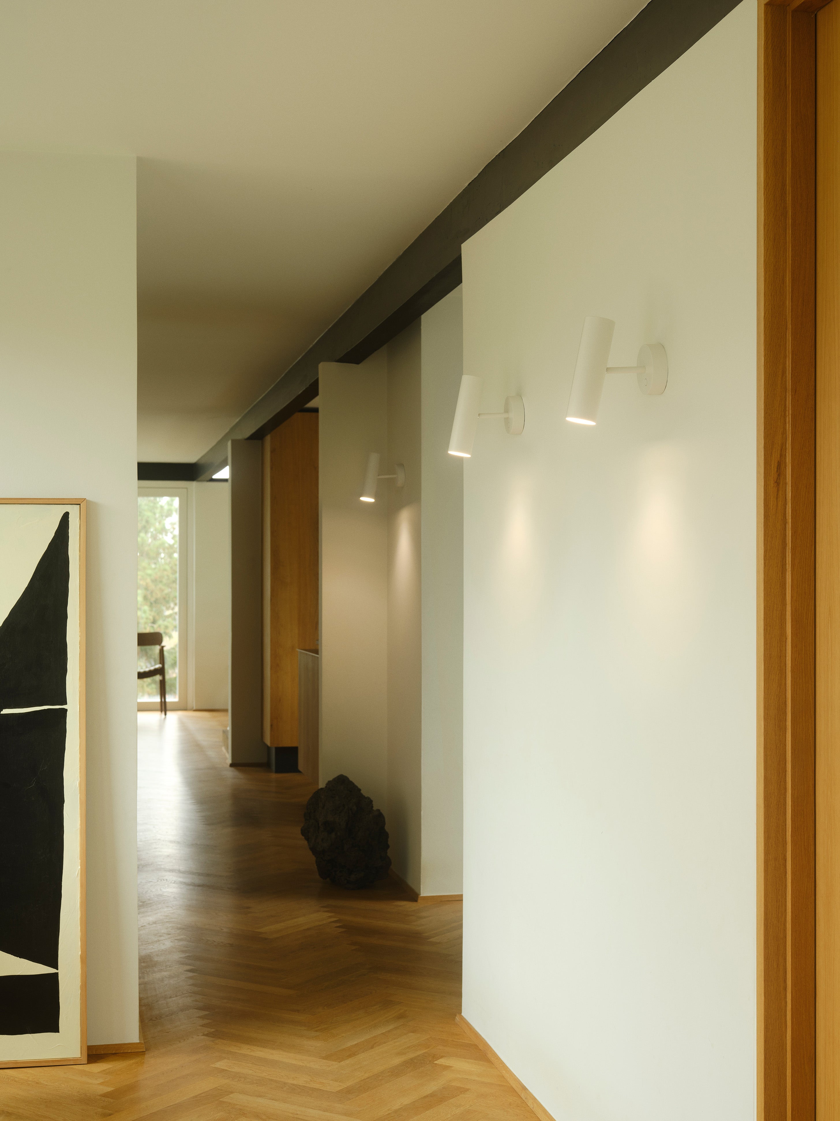 MIB Wall Light