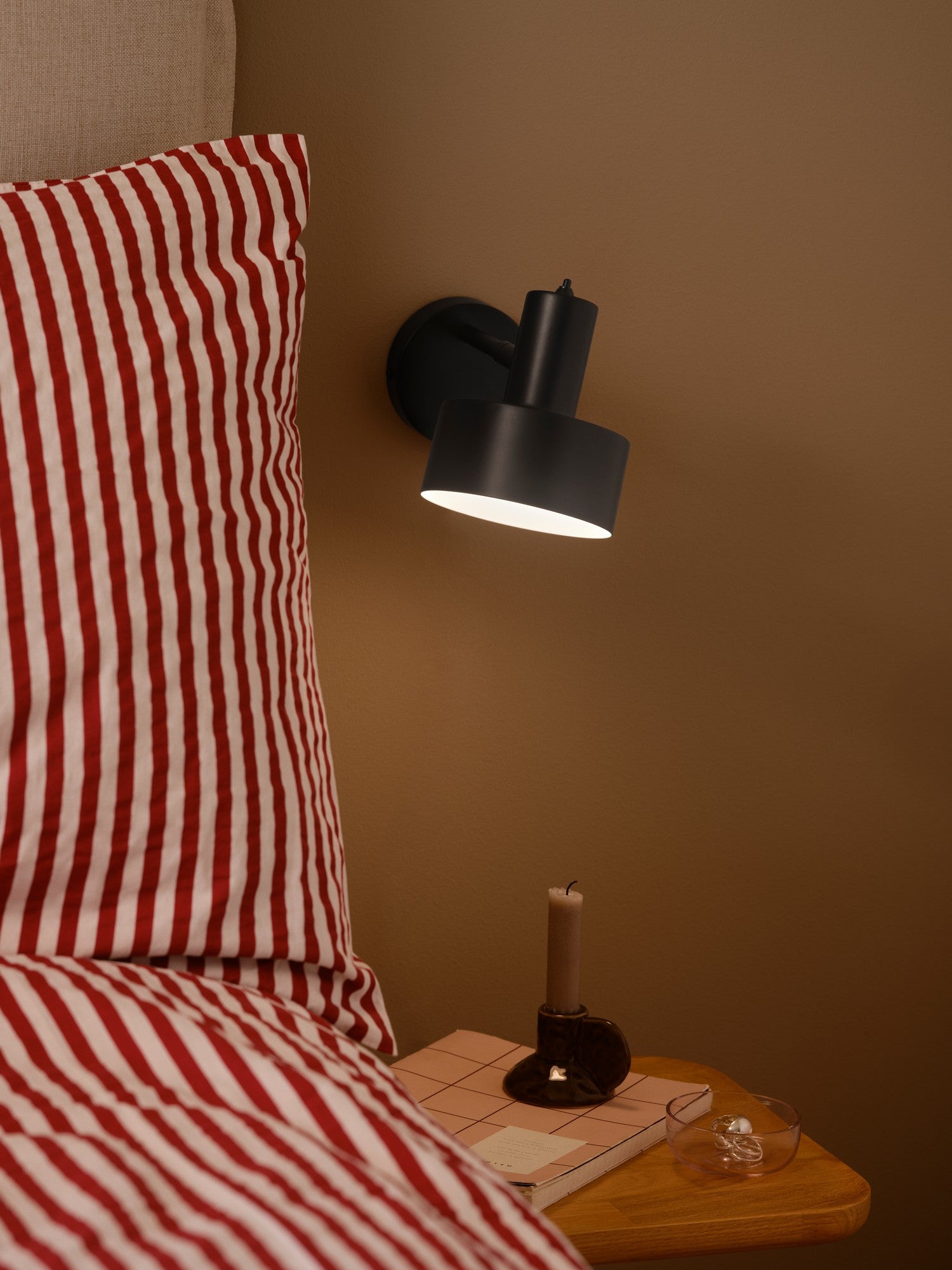 Matis Wall Light