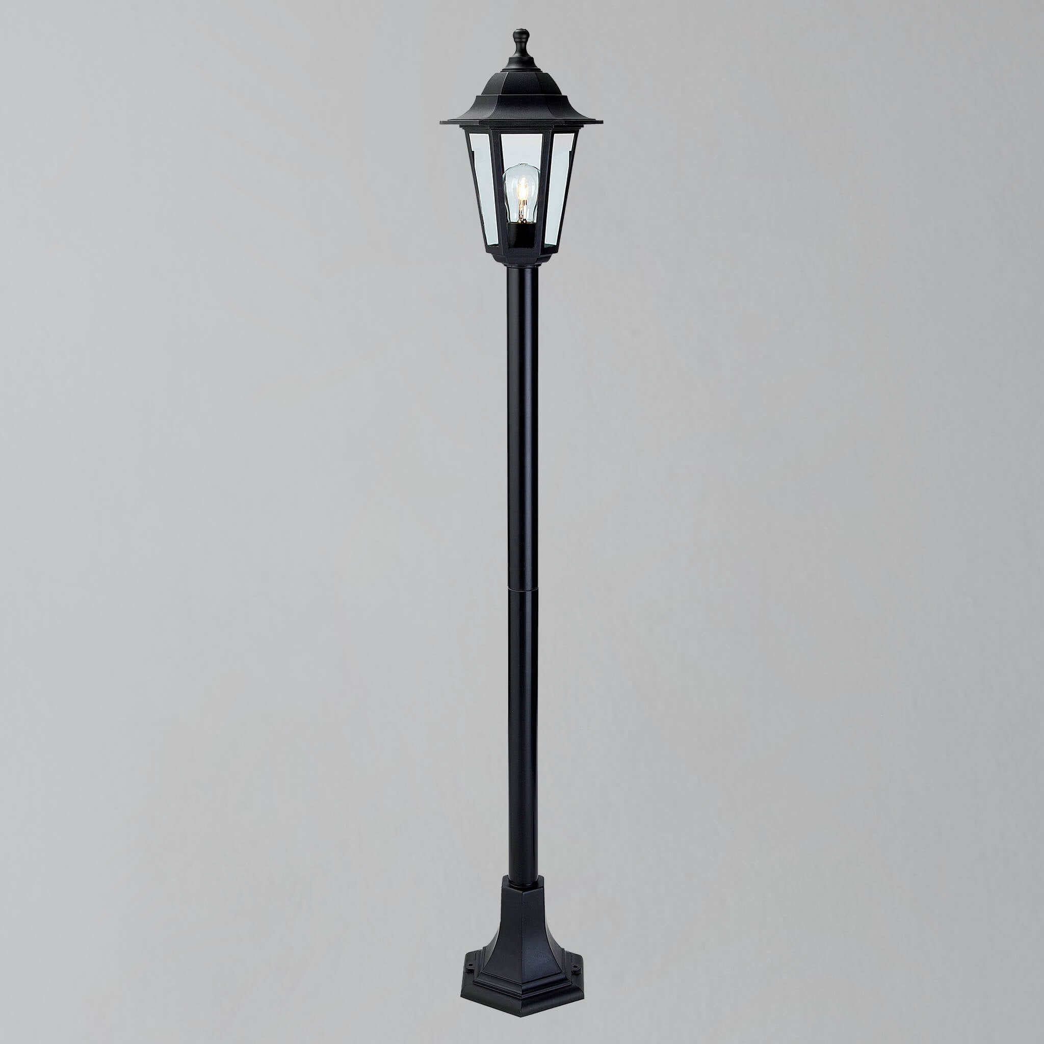 Windsor 122cm Post Lantern
