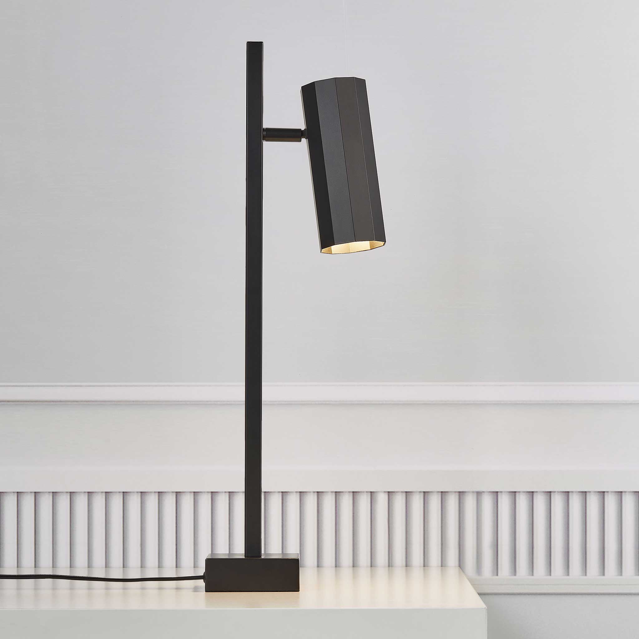 Alanis Table Lamp, Black
