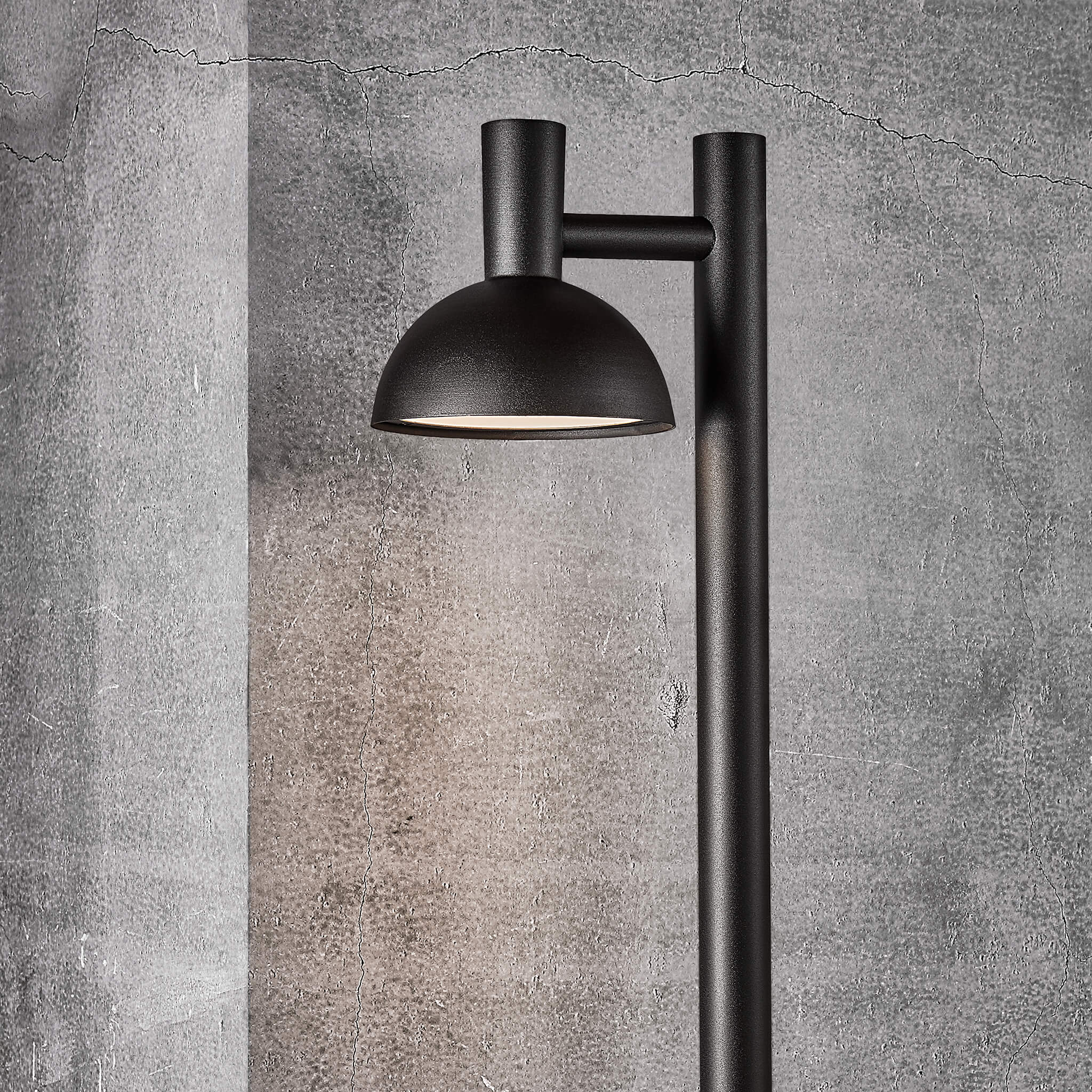 Arki 100 Post Light