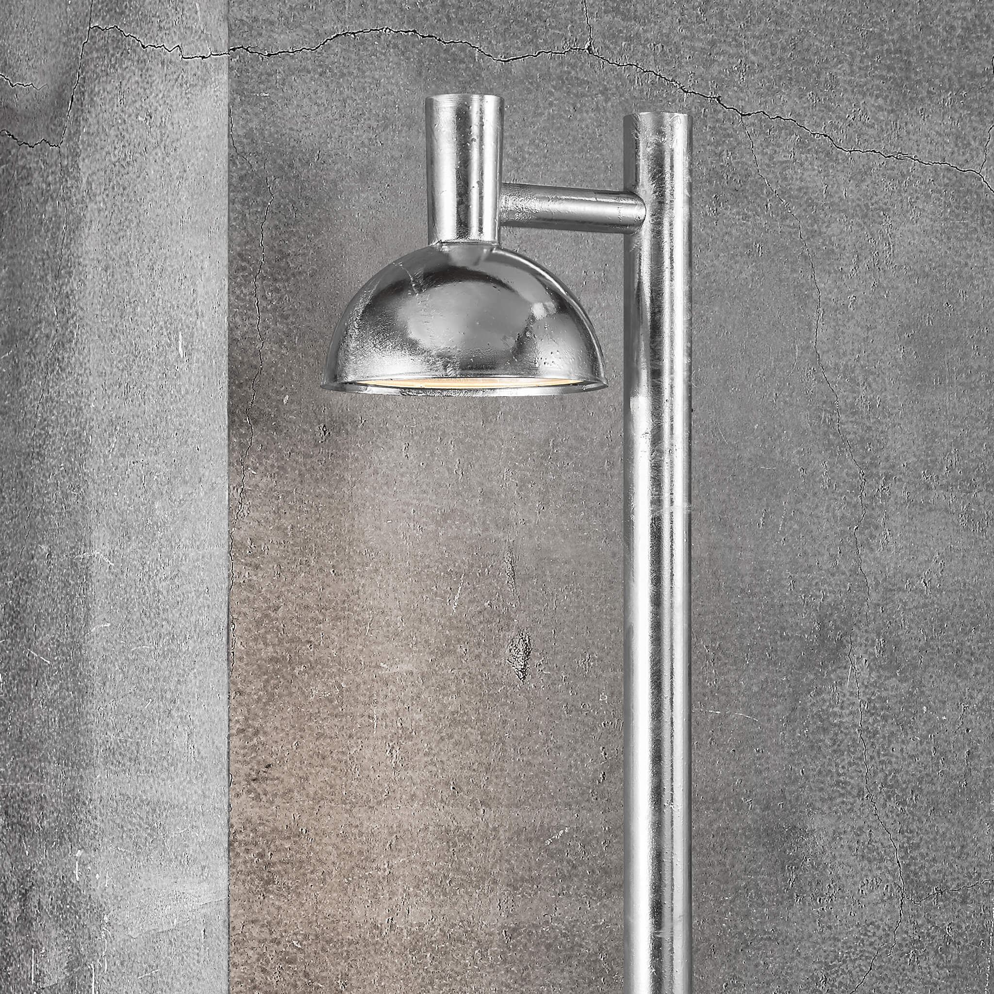 Arki 100 Post Light