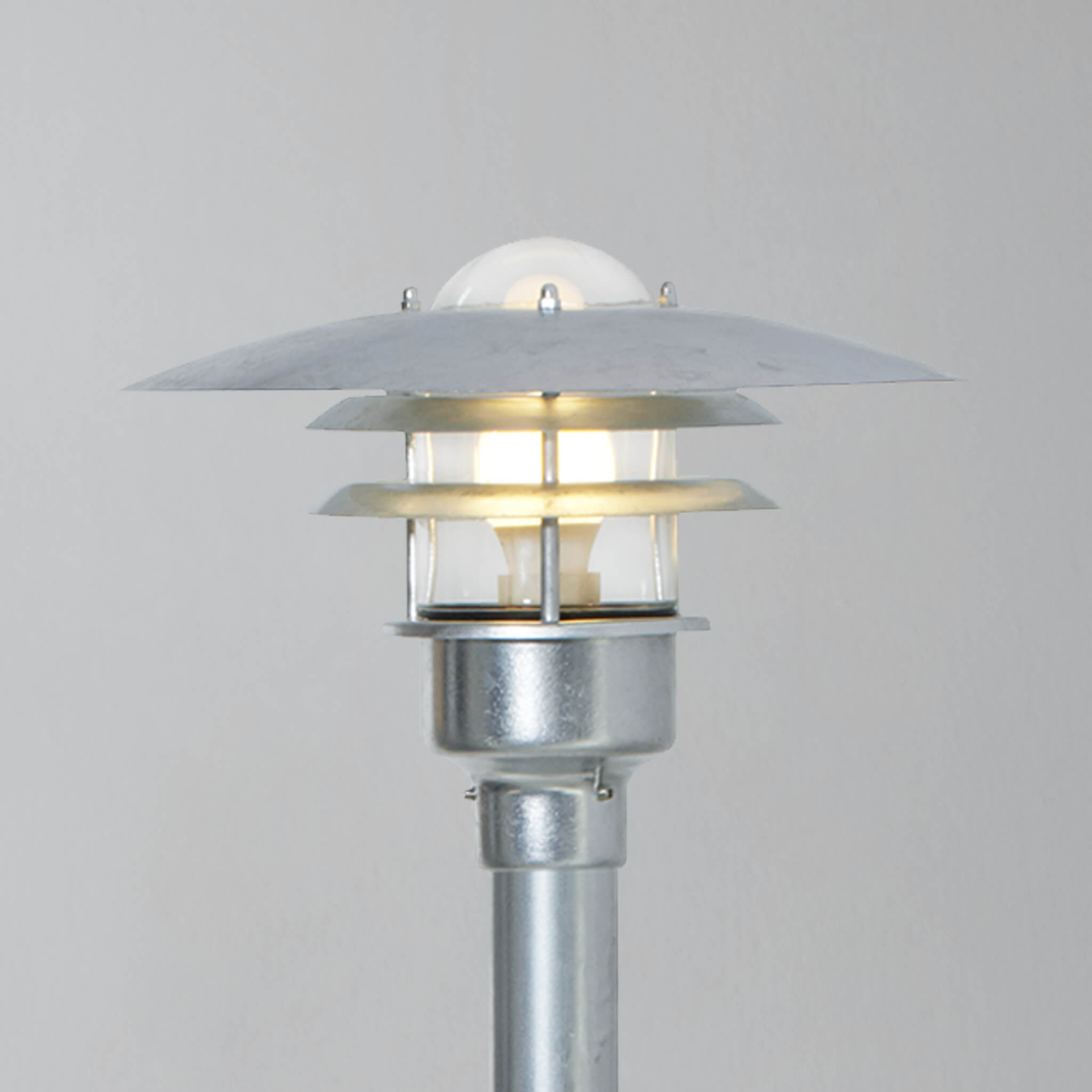 Lonstrup Post Light