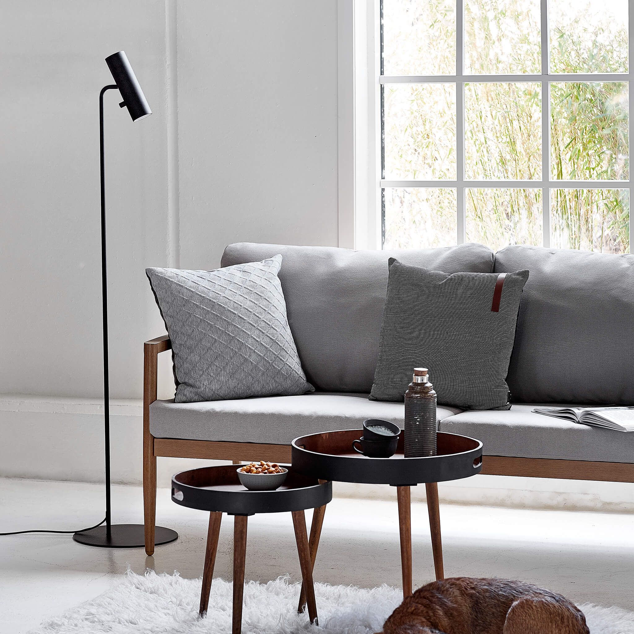 MIB Floor Lamp, Black