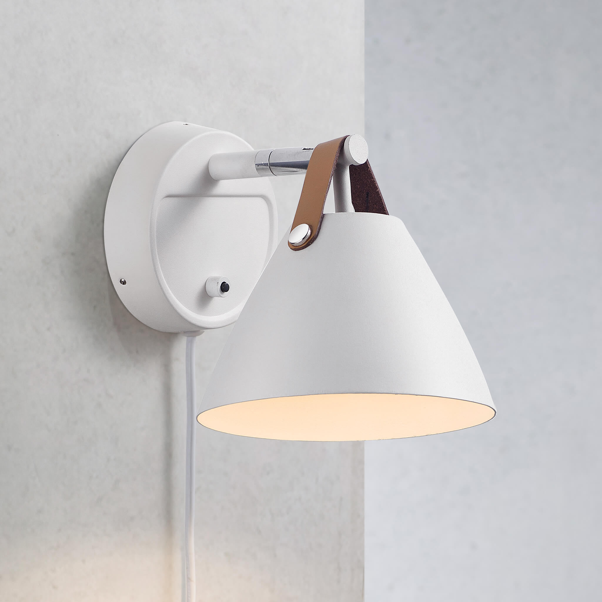 Nordlux Strap 15 Wall Light - Metal-White