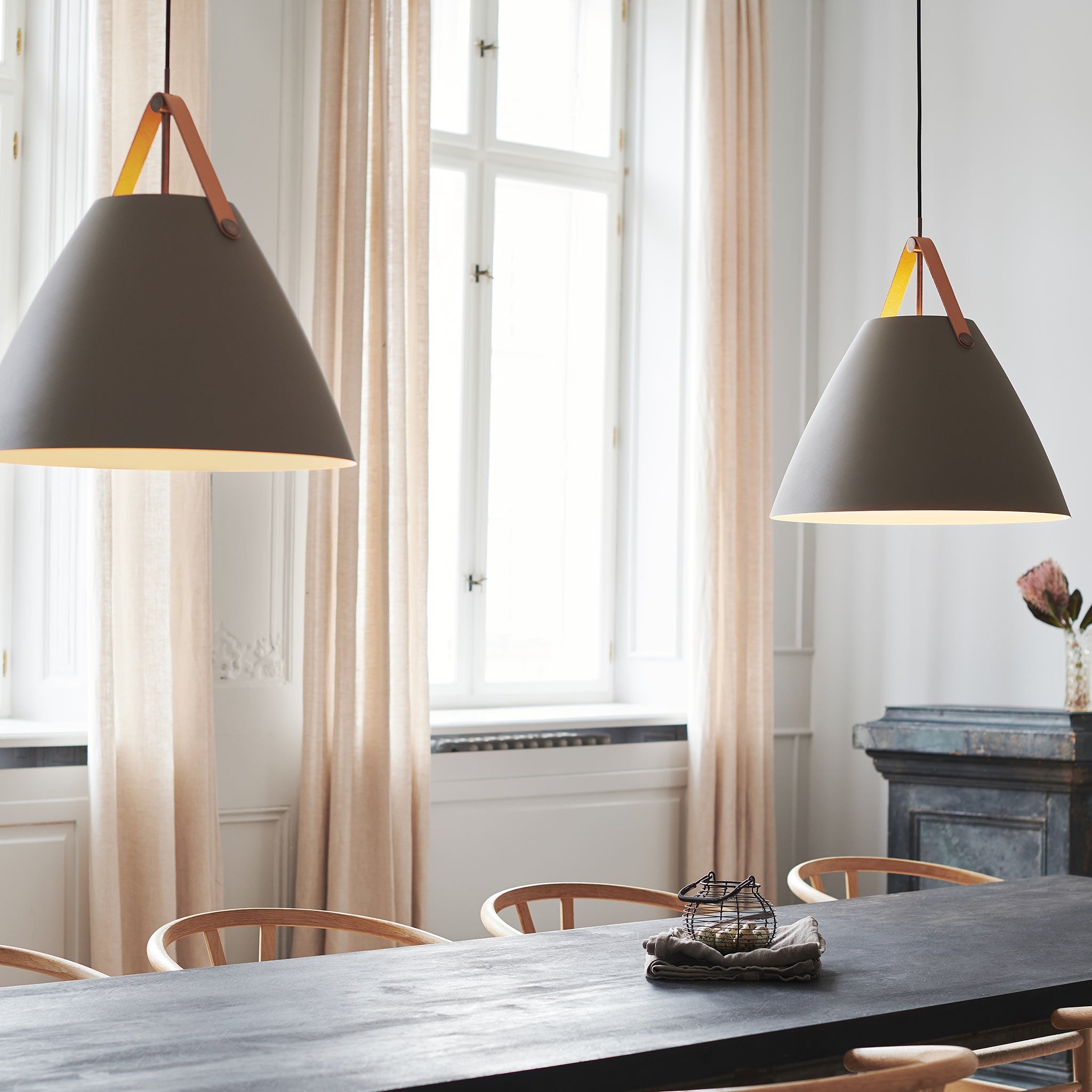 Strap 48 Pendant Light