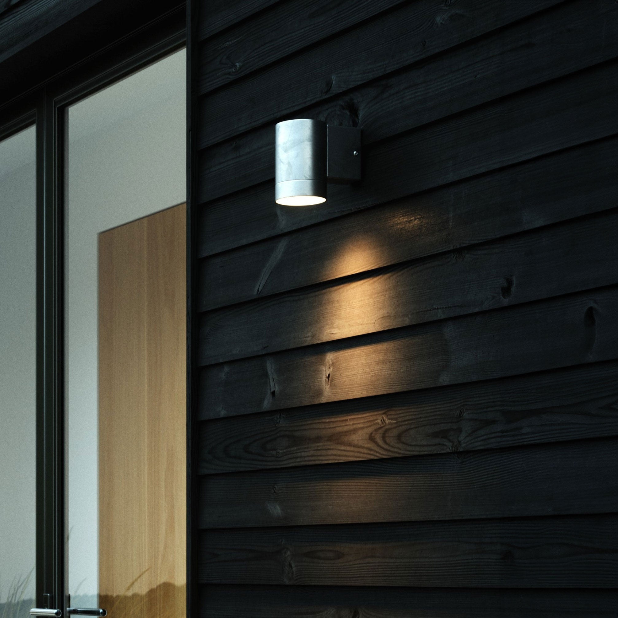 Tin Maxi Wall Light