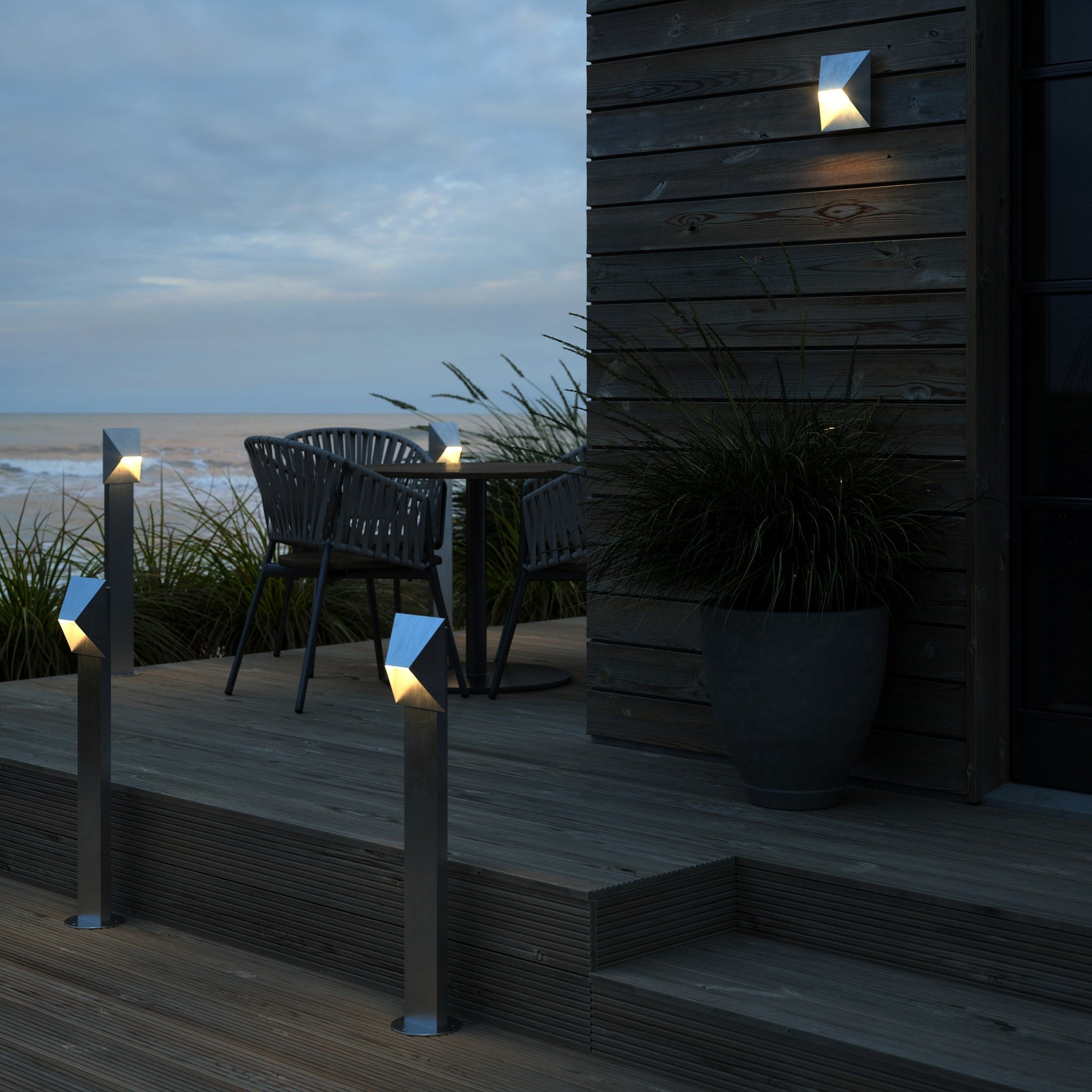 Pontio 15 Outdoor Wall Light